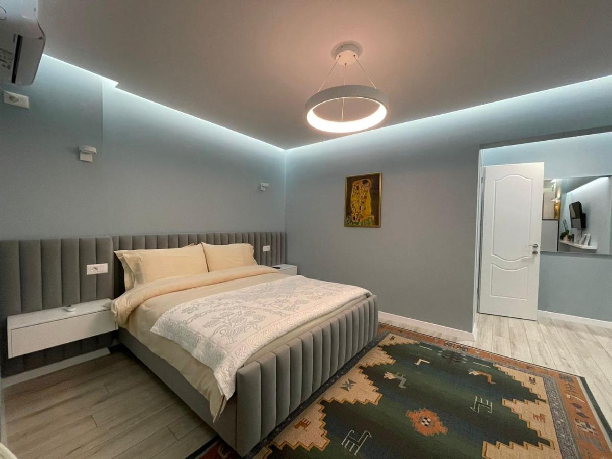 Comfort Apartment In City Center 地拉那 外观 照片