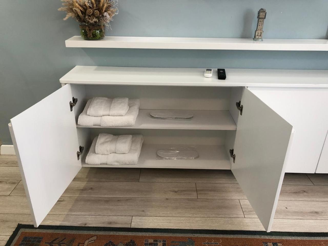 Comfort Apartment In City Center 地拉那 外观 照片